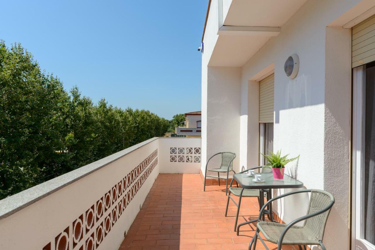 Empuriabrava Apartaments Nº6 ภายนอก รูปภาพ